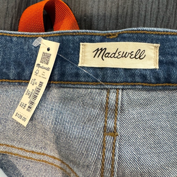 Madewell The Perfect Vintage Straight Jean - Blue - Picture 2 of 4